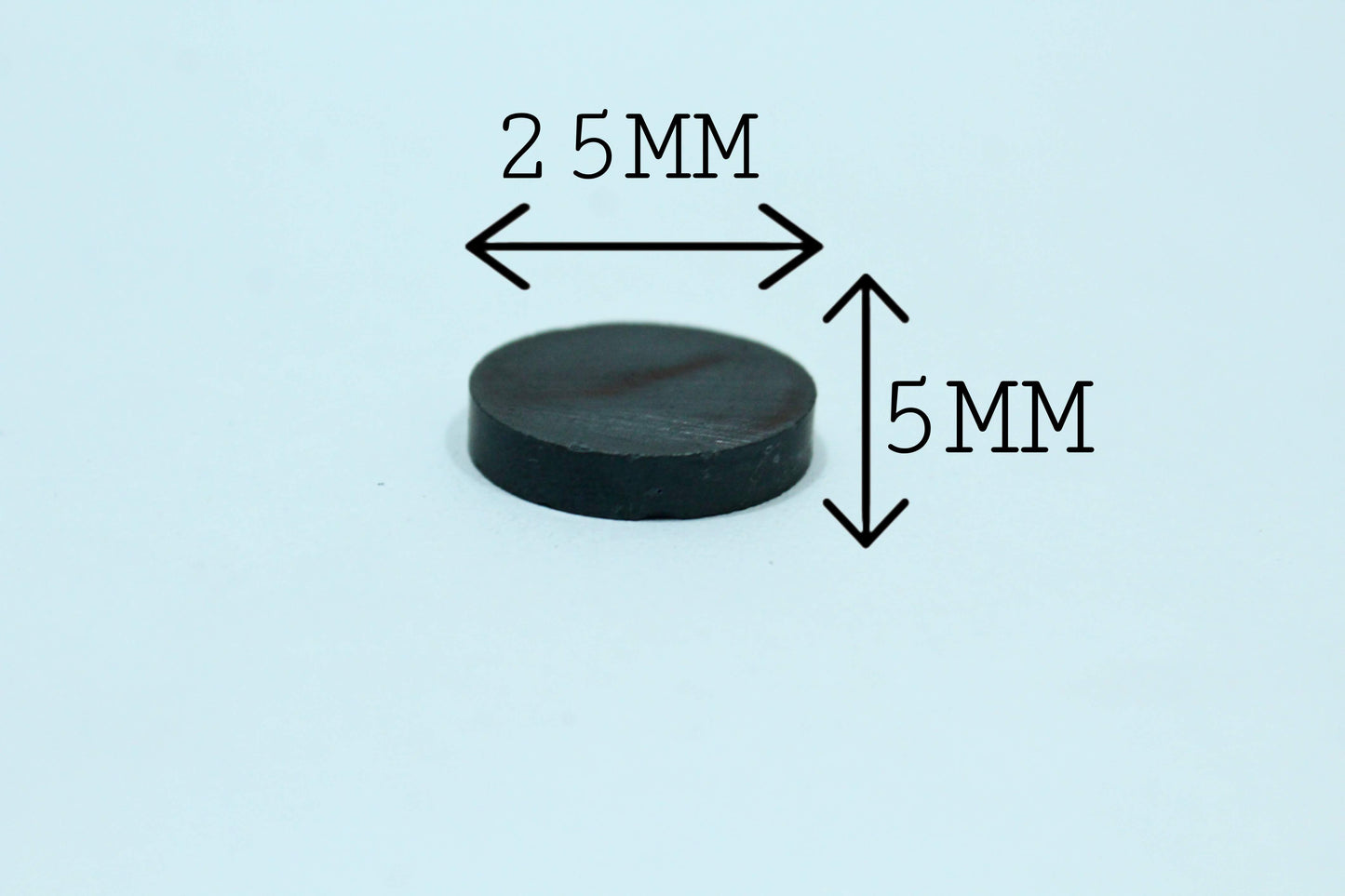 25 mm Dia x 5 mm Thick Ferrite Magnet